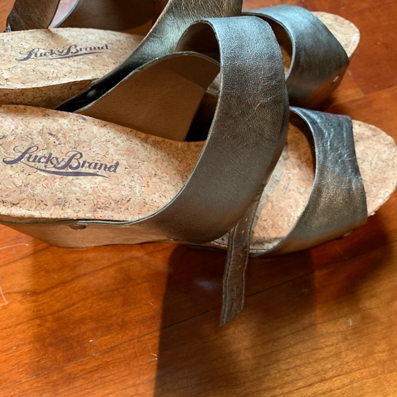 Lucky Brand Wedges sz 6.5 - Picture 4 of 4